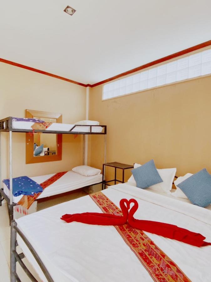 Ali Local Home Виентиане Екстериор снимка