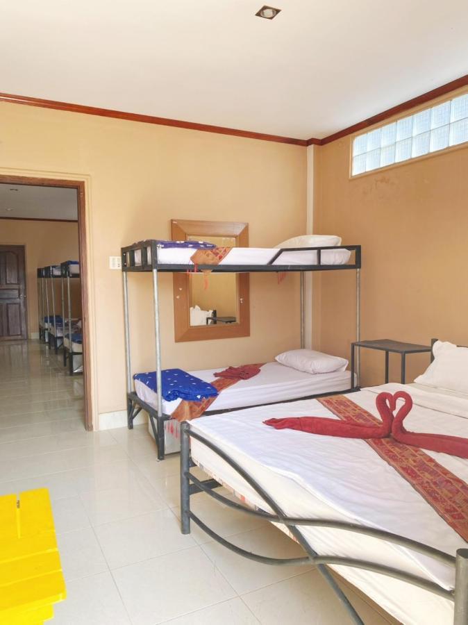 Ali Local Home Виентиане Екстериор снимка