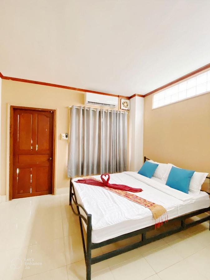 Ali Local Home Виентиане Екстериор снимка